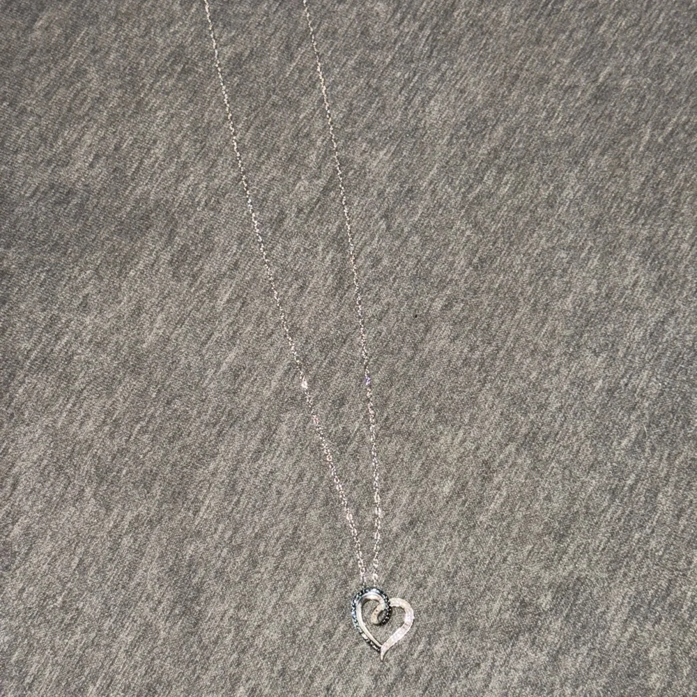 925 REAL black and white diamond heart pendant necklace. From Kay’s - Picture 5 of 5